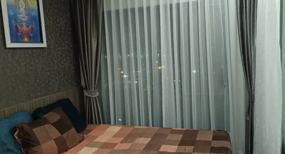 For sale 1 bed condo in Si Racha, Chonburi
