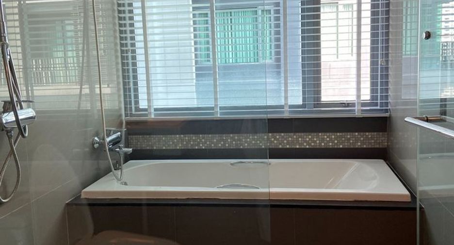 Condo en venta de 1 habitaciones en Khlong Toei, Bangkok