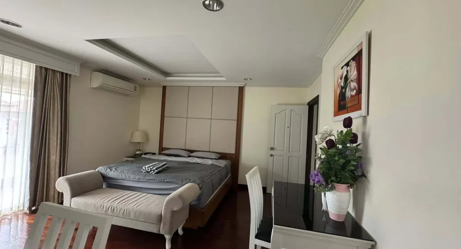 出租 4 卧室 独立屋 在 Bang Lamung, Chon Buri