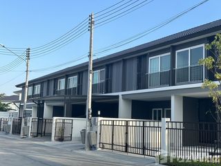 Reihenhaus zur Miete mit 3 Zimmer in Mueang Phuket, Phuket