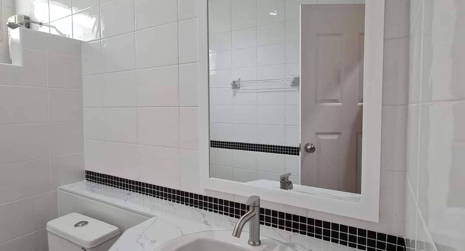 For rent 3 bedrooms house in Bang Lamung, Chonburi