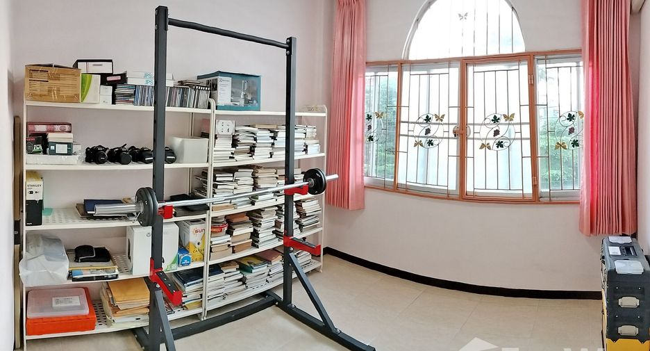 For sale 3 bedrooms townhouse in Phra Samut Chedi, Samut Prakan