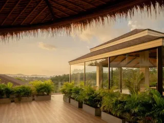 For rent 4 bedrooms villa in Mueang Phuket, Phuket