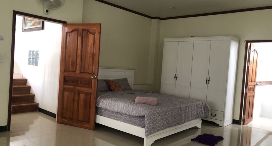 For sale and for rent 5 bedrooms villa in Jomtien, Pattaya