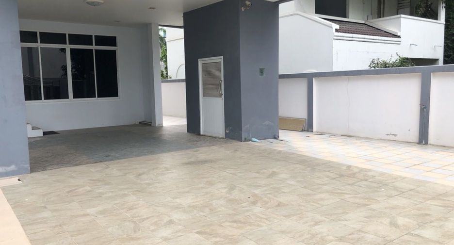 Villa zum Kauf und zur Miete mit 5 Zimmer in Bang Lamung, Chonburi