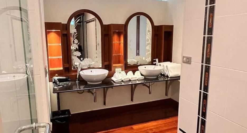 For sale 3 bedrooms villa in Kathu, Phuket