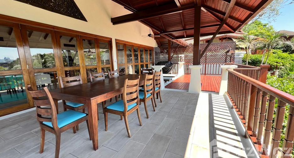 For sale 3 bedrooms villa in Kathu, Phuket