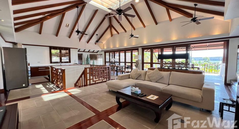 For sale 3 bedrooms villa in Kathu, Phuket
