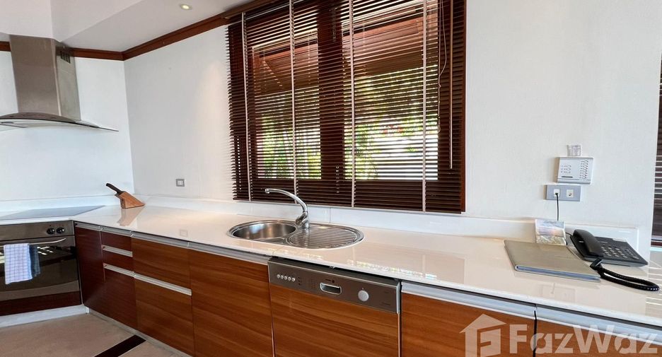 For sale 3 bedrooms villa in Kathu, Phuket