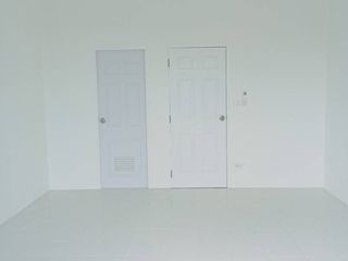 Продажа и аренда 4 спальни таунхаус в Пхукет Тощн, Пхукет