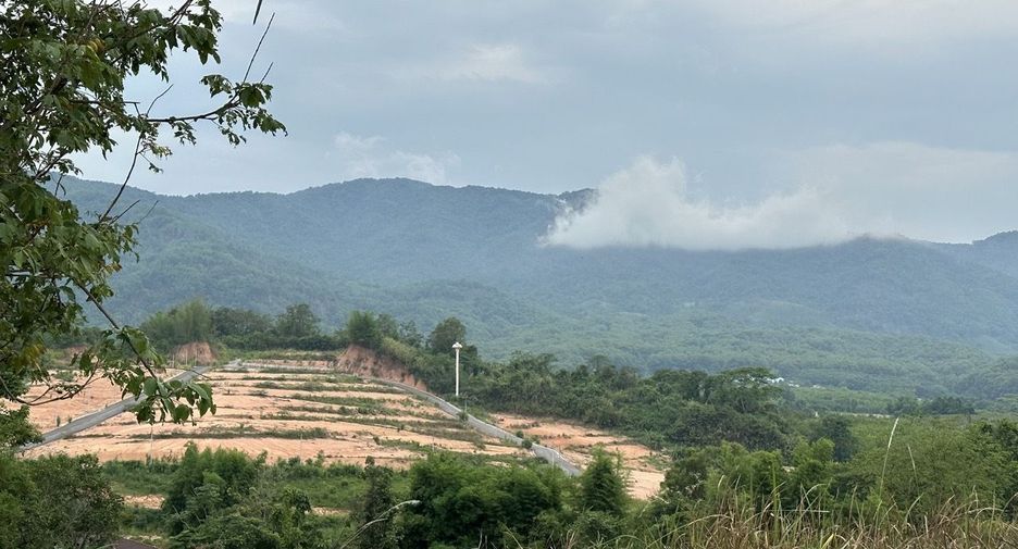 For sale 4 bedrooms villa in Mueang Chiang Rai, Chiang Rai
