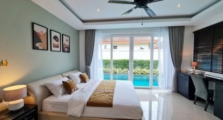 Villa en venta de 4 habitaciones en Bang Lamung, Chonburi