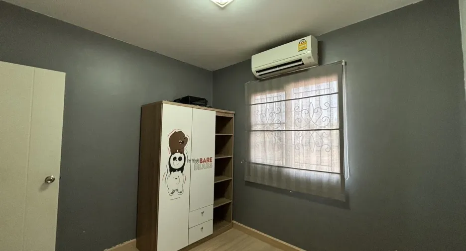 Reihenhaus zum Kauf mit 3 Zimmer in Pak Kret, Nonthaburi