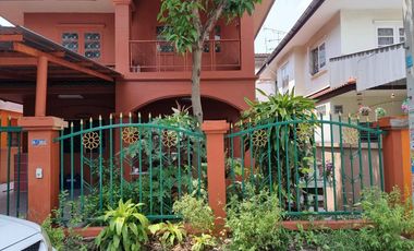 À vendre 3 chambres maison à Bang Khae, Bangkok