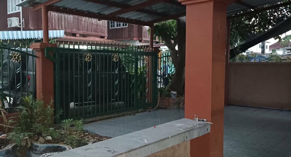 À vendre 3 chambres maison à Bang Khae, Bangkok