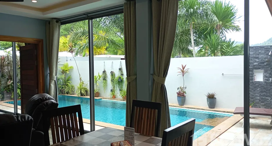 Villa en alquiler de 2 habitaciones en Mueang Phuket, Phuket