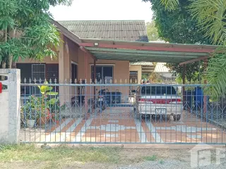 For sale 3 bedrooms house in Phanat Nikhom, Chonburi