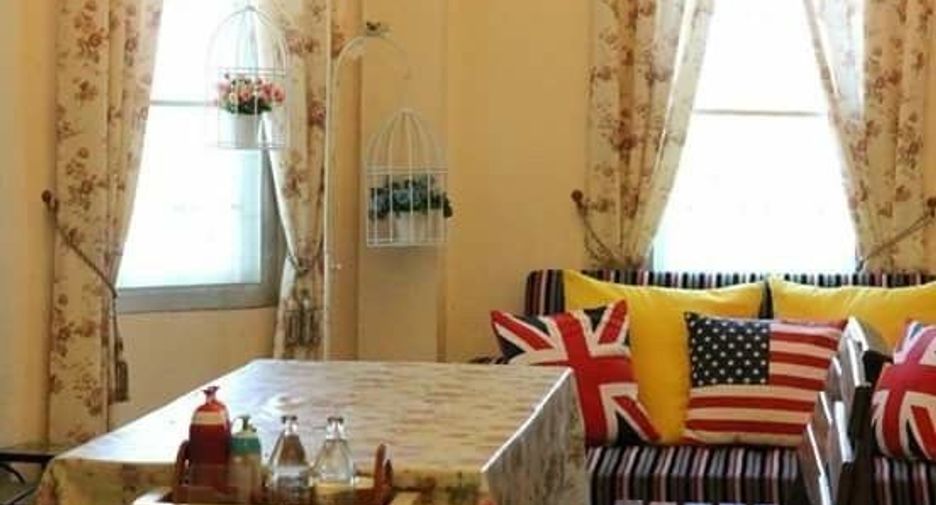 À vendre 5 chambres maison à Sattahip, Chonburi