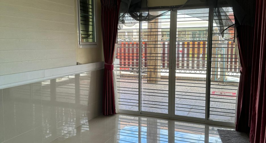Haus zum Kauf mit 5 Zimmer in Mueang Phuket, Phuket