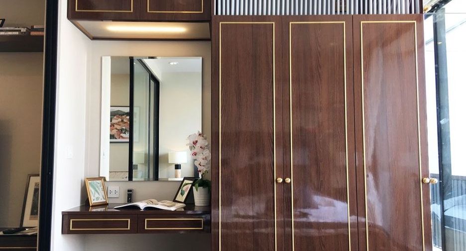 Condo en venta de 1 habitaciones en Sathon, Bangkok