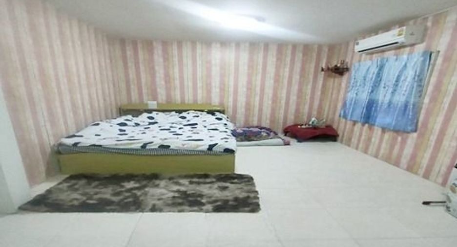 À vendre 3 chambres maison de ville à Mueang Samut Prakan, Samut Prakan