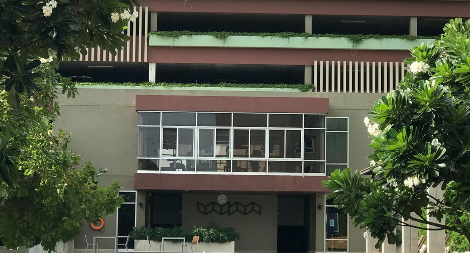 For sale 1 bed condo in Taling Chan, Bangkok