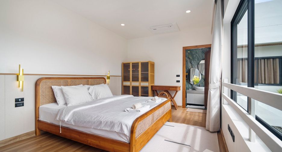 Villa zum Kauf mit 4 Zimmer in Mueang Phuket, Phuket