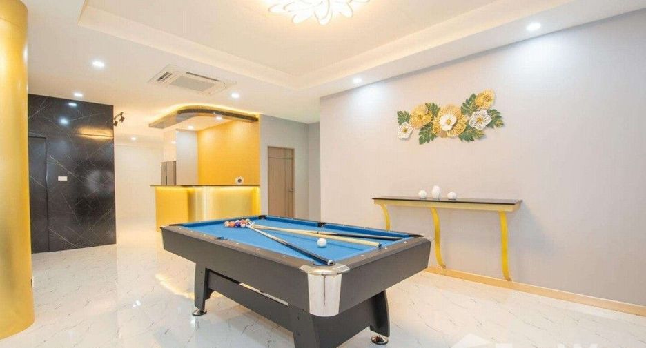 For rent 4 bedrooms villa in Bang Lamung, Chonburi