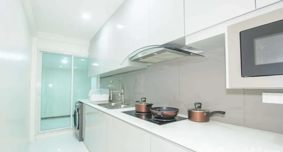 For rent 4 bedrooms villa in Bang Lamung, Chonburi