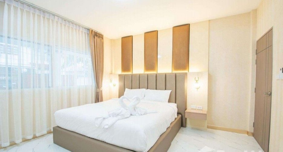 For rent 4 bedrooms villa in Bang Lamung, Chonburi