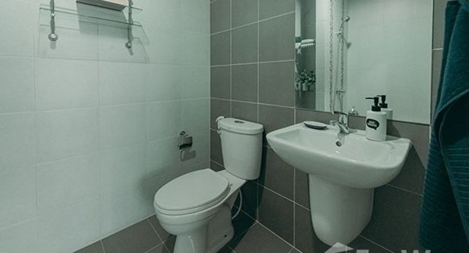 For sale 1 bed condo in Khlong Luang, Pathum Thani