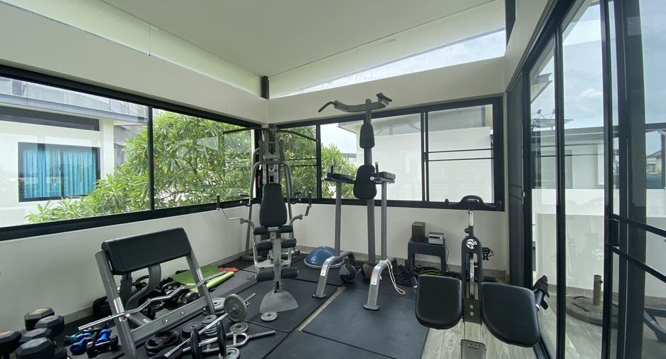 À vendre 4 chambres villa à Thalang, Phuket