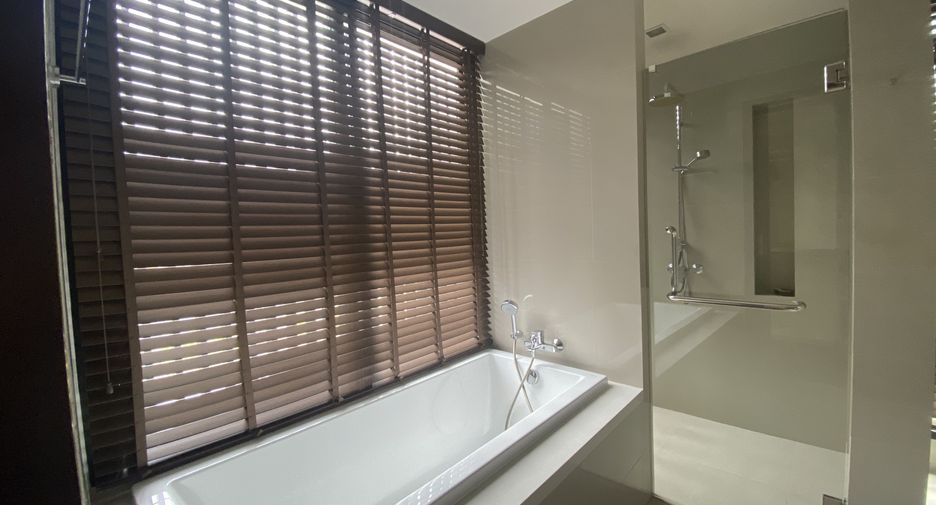 À vendre 4 chambres villa à Thalang, Phuket