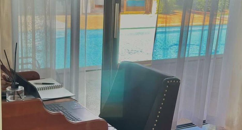 Villa en venta de 7 habitaciones en Thalang, Phuket