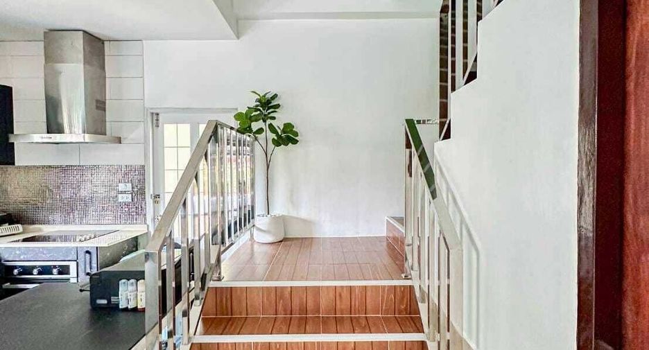Villa zur Miete mit 3 Zimmer in Bang Lamung, Chonburi