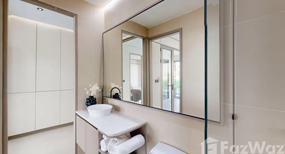 For sale 4 bedrooms condo in Mueang Phuket, Phuket