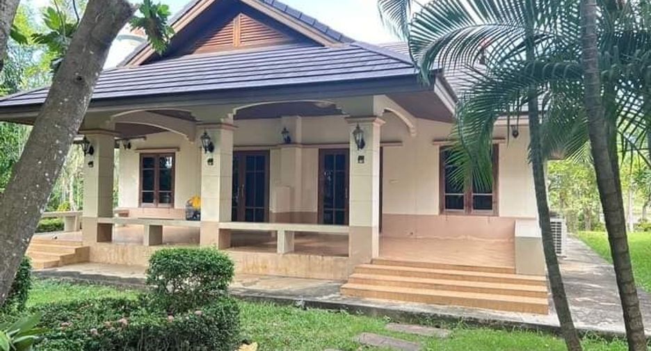出售 5 卧室 独立屋 在 Mueang Nakhon Pathom, Nakhon Pathom