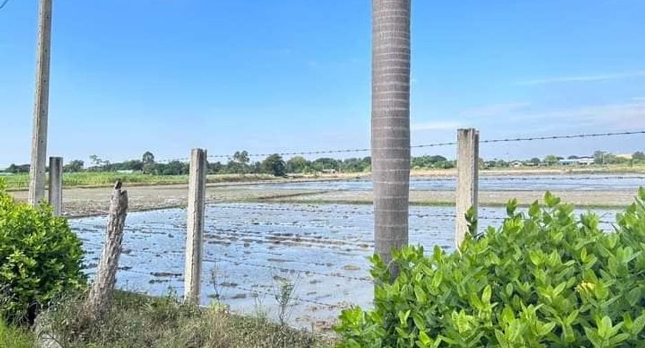 出售 5 卧室 独立屋 在 Mueang Nakhon Pathom, Nakhon Pathom