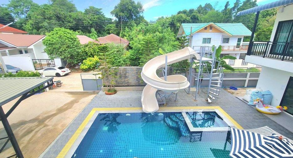 À vendre 8 chambres villa à Sattahip, Chonburi
