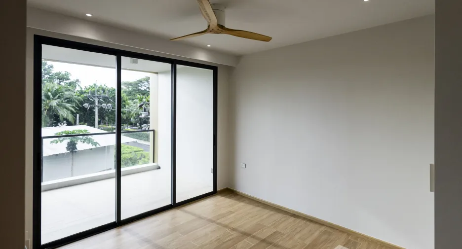 For sale 3 bedrooms condo in Thalang, Phuket