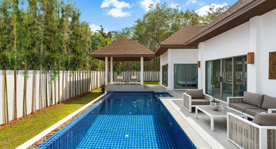 For sale 4 bedrooms villa in Mueang Phuket, Phuket