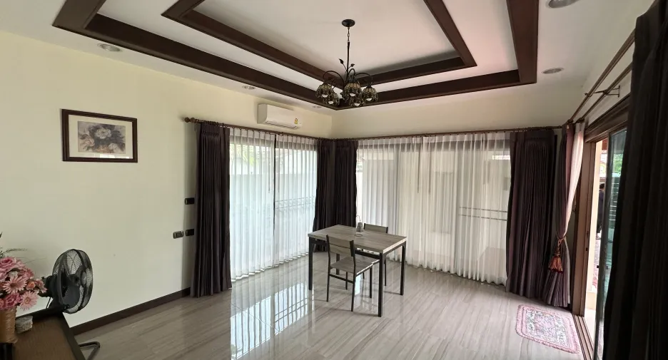 For sale そして for rent 3 ベッドルーム house in Bang Lamung, Chonburi