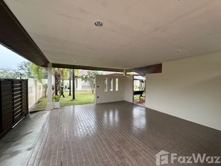 À vendre et à louer 3 chambres maison à Bang Lamung, Chonburi