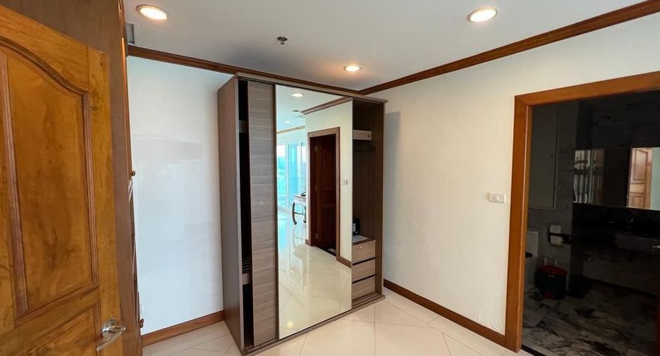 Condo en venta de 3 habitaciones en Kathu, Phuket