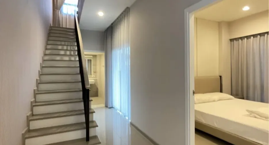 For rent 4 bedrooms house in Bang Lamung, Chonburi