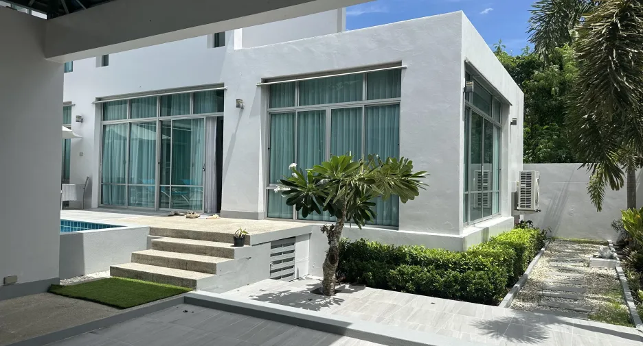 For sale and for rent 3 bedrooms villa in Sattahip, Chonburi