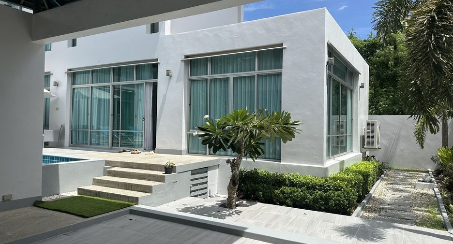 Villa en venta y en alquiler de 3 habitaciones en Sattahip, Chonburi