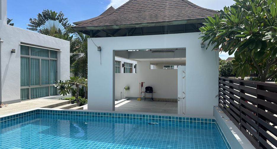 Villa en venta y en alquiler de 3 habitaciones en Sattahip, Chonburi