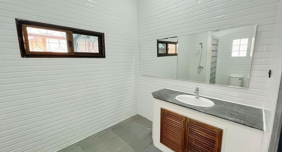 À vendre 3 chambres maison à Bang Lamung, Chonburi