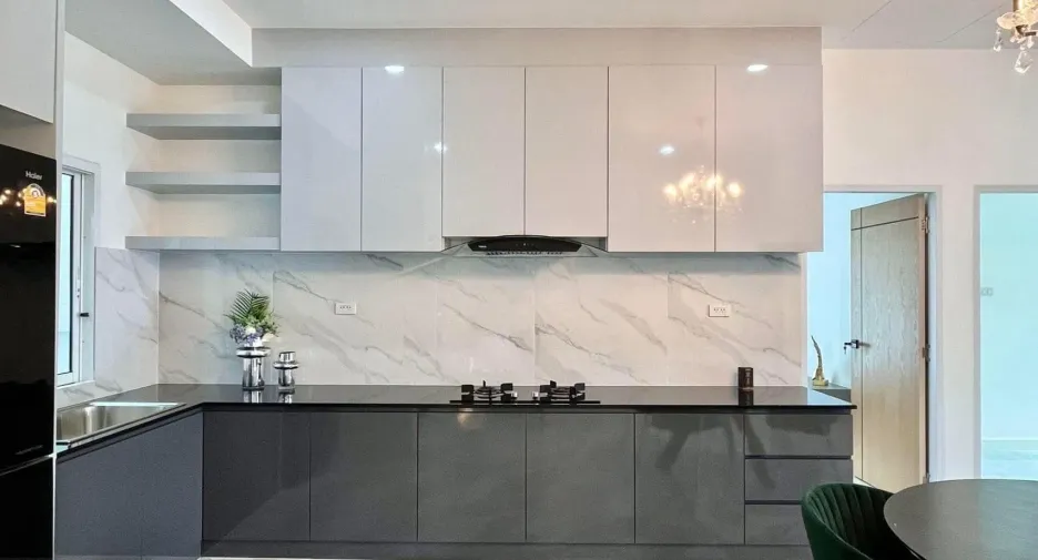 For sale 4 ベッドルーム villa in Bang Lamung, Chonburi